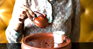 Seni Menikmati Teh: Lebih dari Sekadar Minuman, Sebuah Pengalaman Sensorik